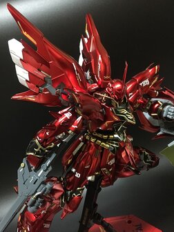 Delpi-Decal MG Sinanju Goud Holo