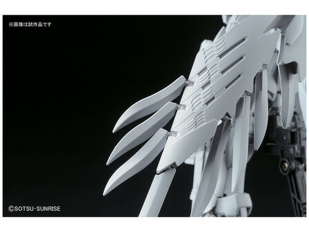 1/144 RG XXXG-00W0 Wing Gundam Zero Custom