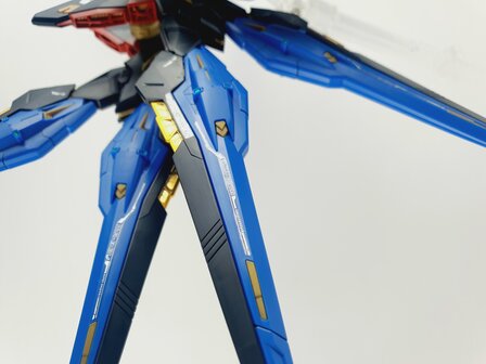 Delpi-Decal MGEX Strike Freedom Zilver Holo