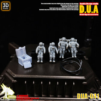 1/100 Anubis DUA-041 Astronauten Space Crew