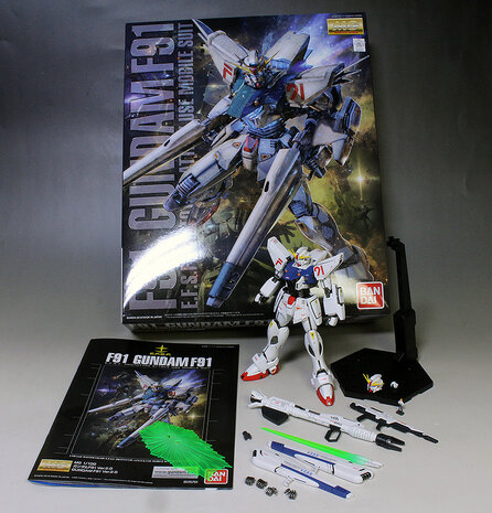 1/100 MG Gundam F91 (Ver 2.0)