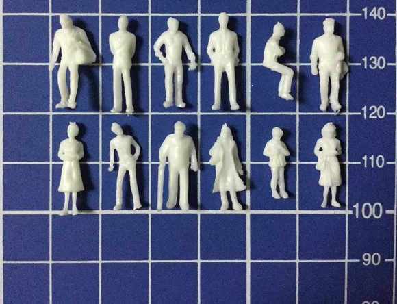 1/100 Figuren Regular People 10 Stuks