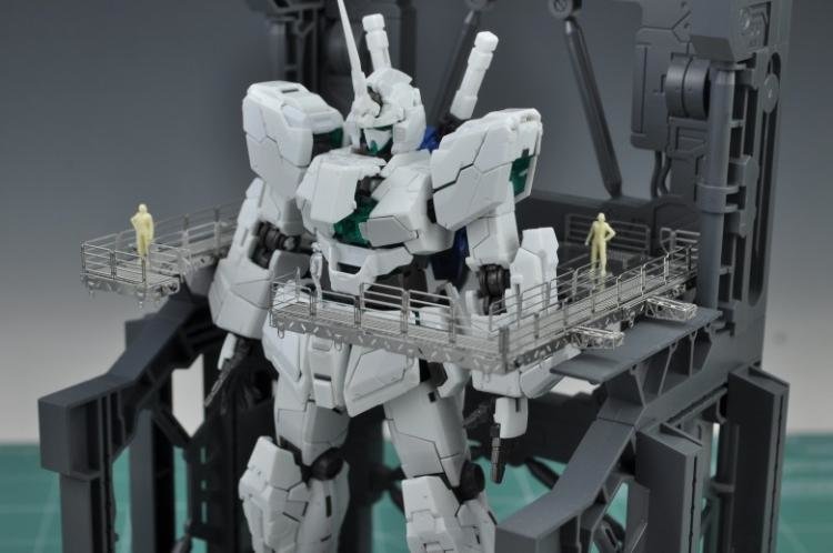 Madworks AW9 S13 Aerial Repair Bridge 1/144