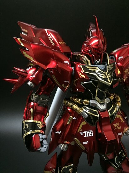 Delpi-Decal MG Sinanju Goud Holo