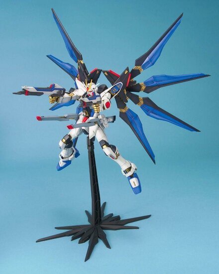 1/100 MG ZGMF-X20A Strike Freedom Gundam