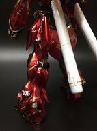 Delpi-Decal MG Sinanju Goud Holo