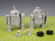 SH Studio x Star Wars R2D2 Zaku Style