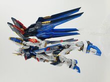 Delpi-Decal MGEX Strike Freedom Zilver Holo